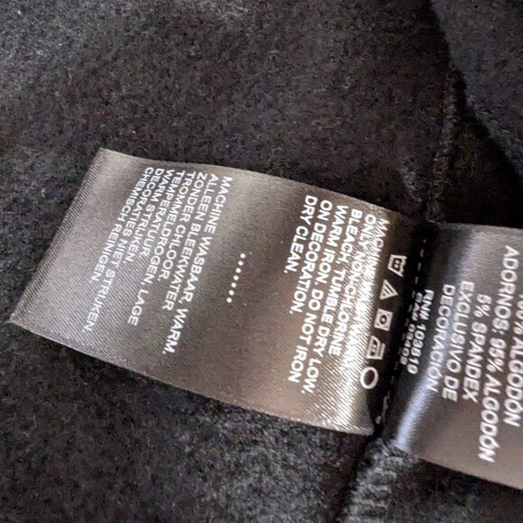 Harley Davidson Women's Black and Pink Pullover Hoodie - Picture 13 of 14